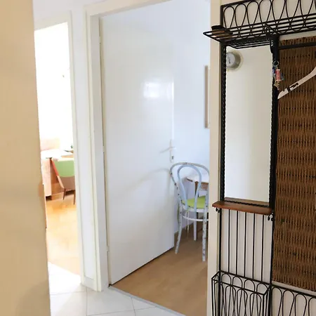 Janika * 伯德古拉